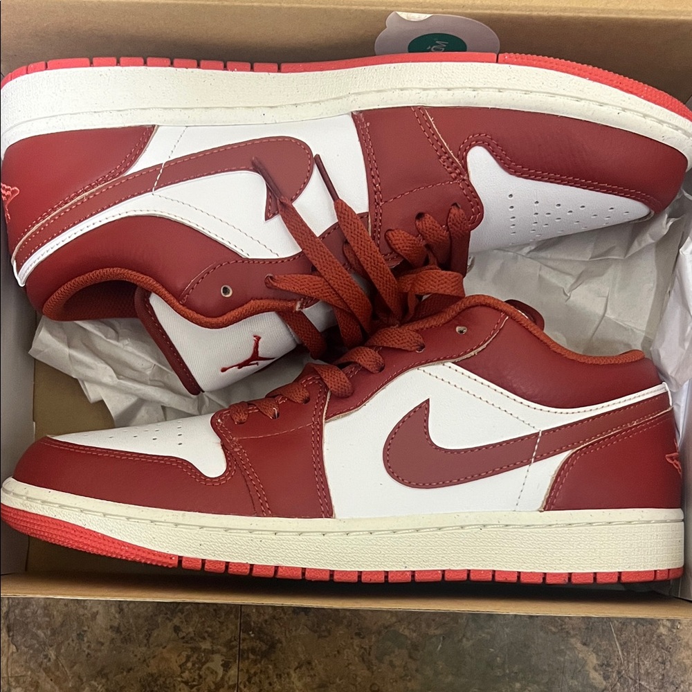 Nike Air Jordan 1 LOW SE